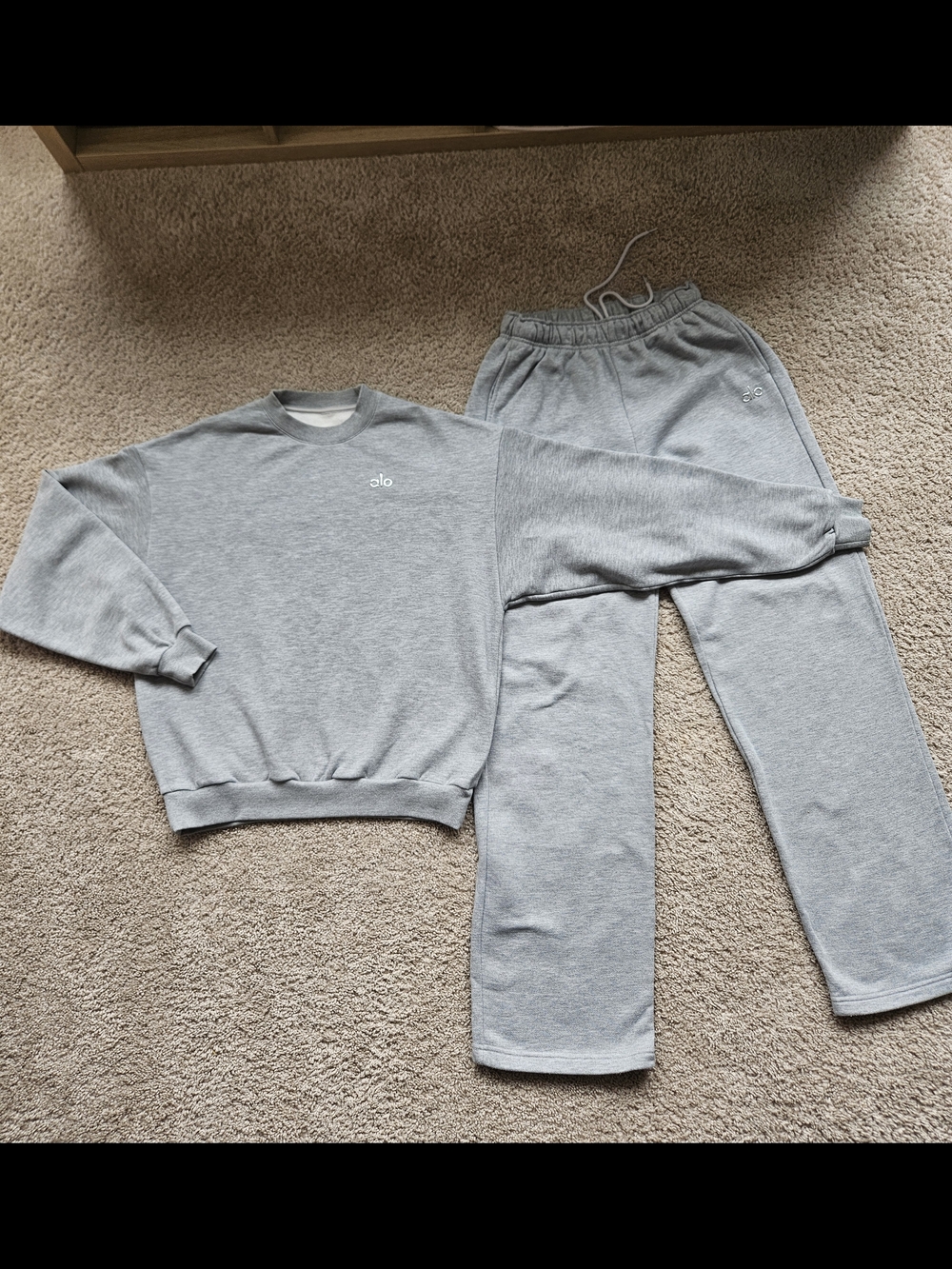 Alo Accolade Heather Grey Sweatshirt & Sweatpants Set S